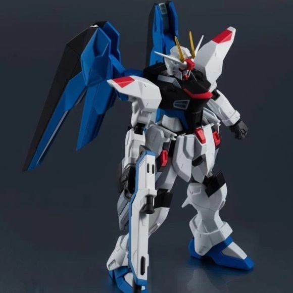 NWT Bandai Hobby Gundam HGCE ZGMF-X10A Freedom Gundam HG 1/144 Scale Model Kit - Picture 11 of 12